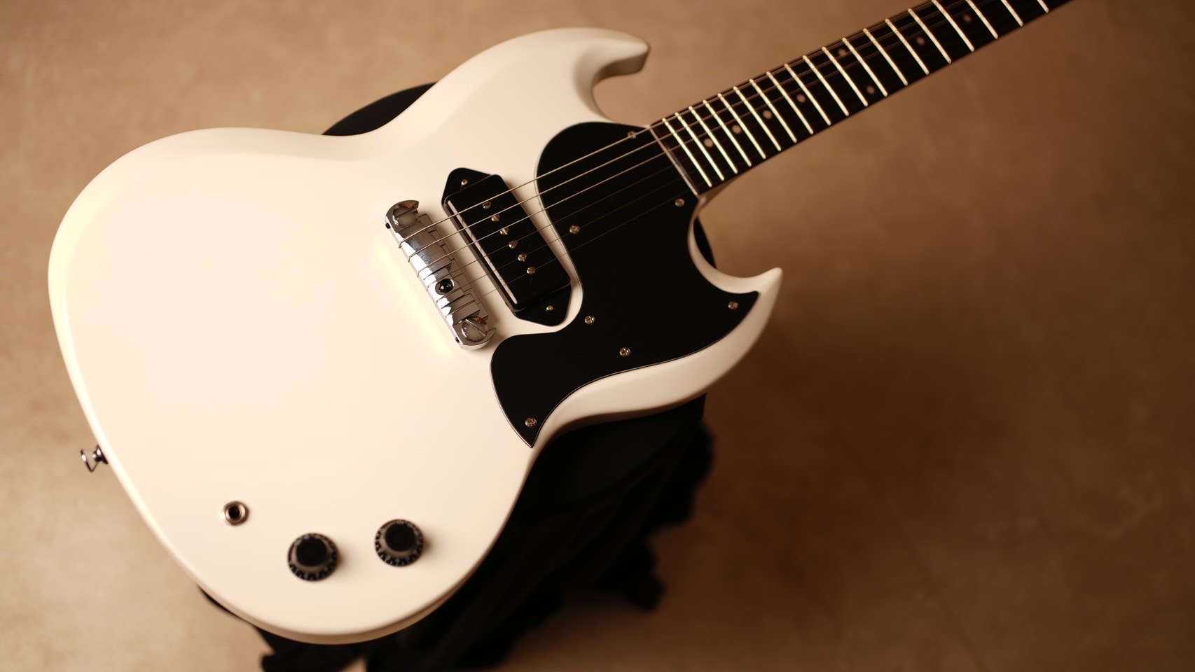 セール！【未使用・展示品】gfc SGJ-1PU / SG Junior P90 ギターファクトリー